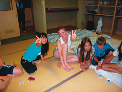 Russian players had an experience of Japanese style life with Japanese young players.