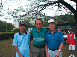 Mr. CASTILLO(center), Head of bureau in Manila City senior Citizens Affairfs, inspects the friendly games.